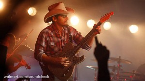 Brad Paisley,  Leah Turner and Charlie Worsham-Klipschmusiccenter