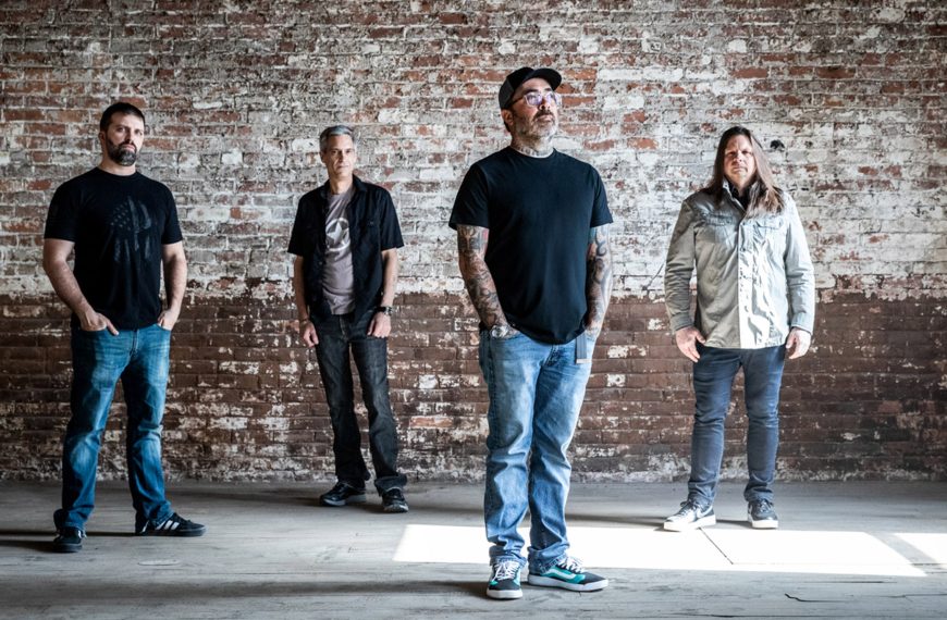 Staind, Seether, Hoobastank & Hinder - Ruoff Music Center - 09090909 2626 2026202620262026